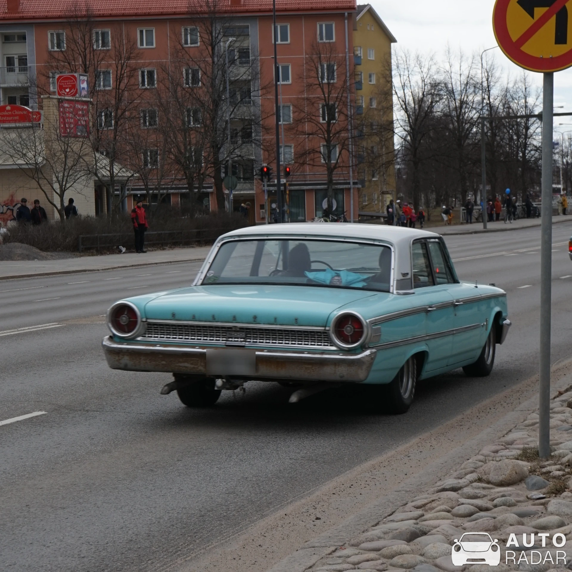 Ford Galaxie 500 spotted in Oulu