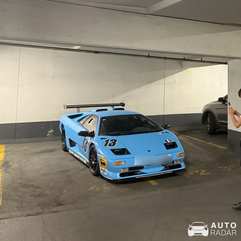 Lamborghini Diablo SVR spotted in Toronto