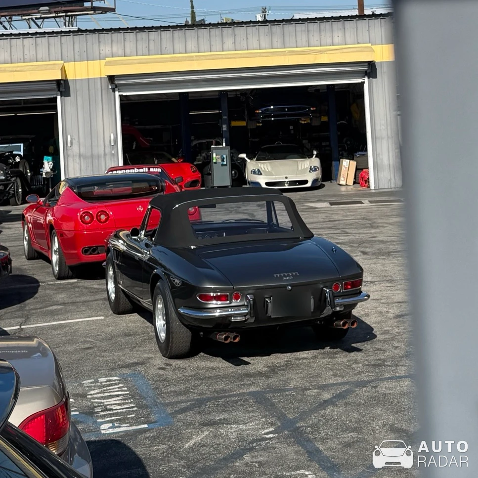 Ferrari 365 GTS spotted in Los Angeles