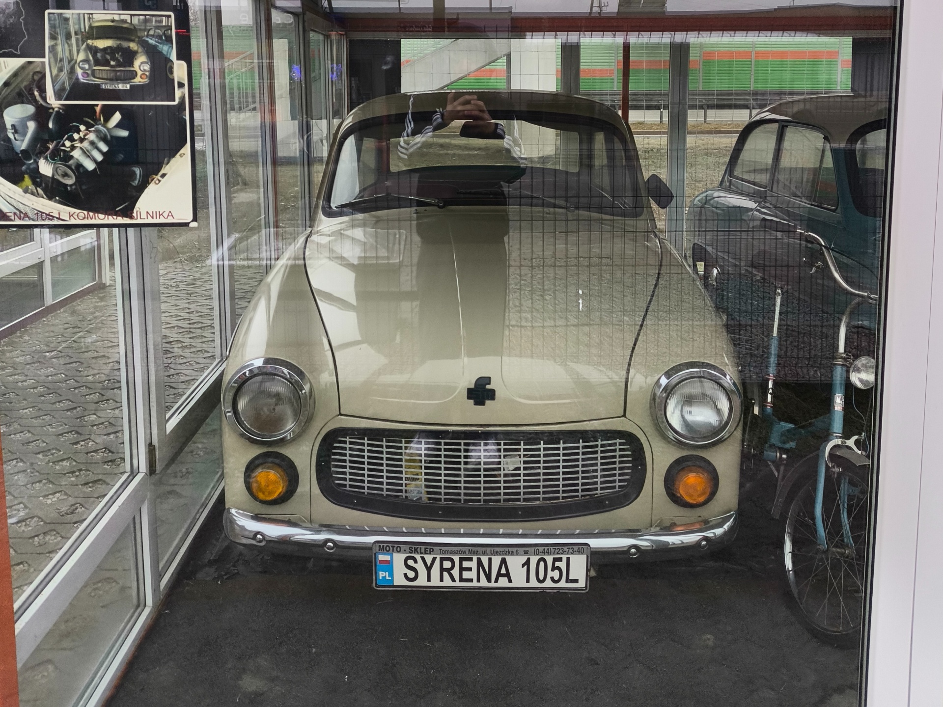 FSM Syrena 105