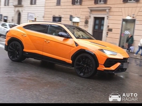 Lamborghini Urus spotted in Roma, Italy
