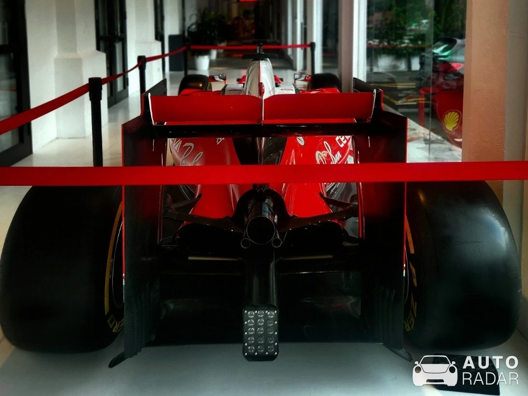 Ferrari SF71 H spotted in Singapore