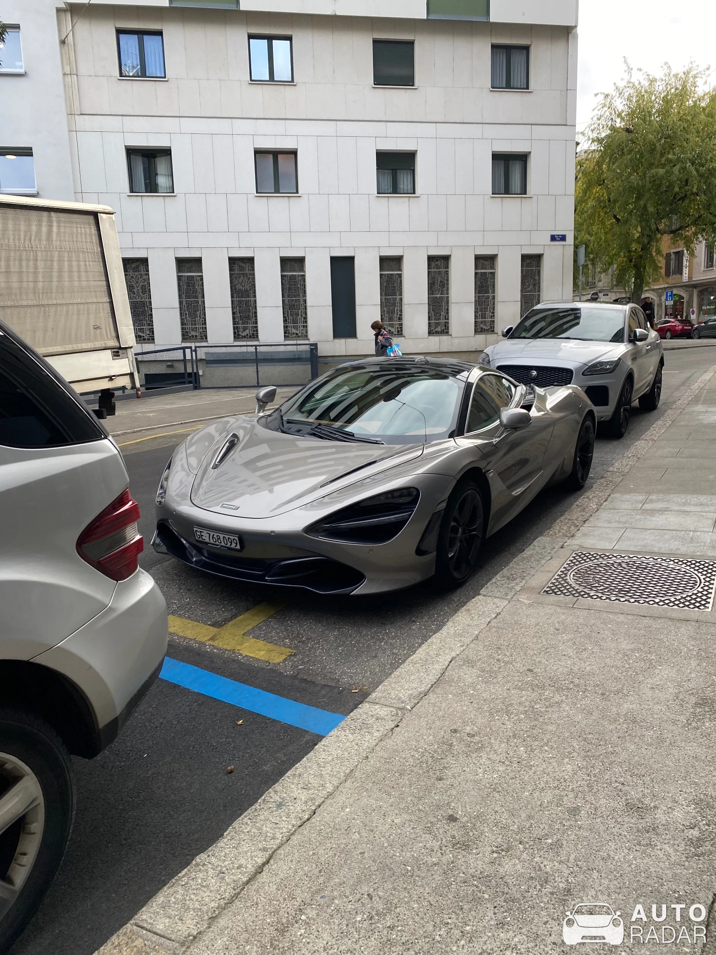McLaren 720S spotted in Genève, Switzerland