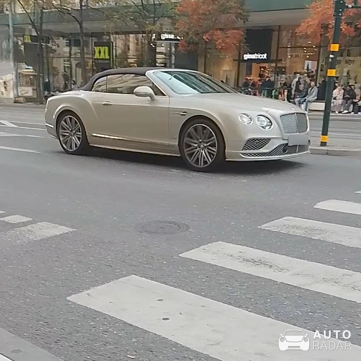 Bentley Continental GTC spotted in Stockholm, Sweden