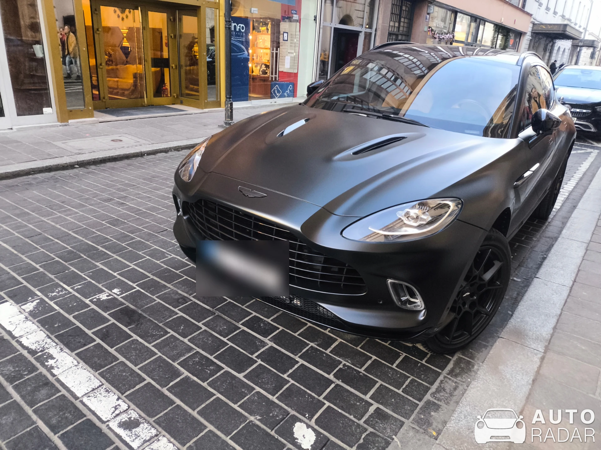 Aston Martin DBX spotted in Kraków, Pologne