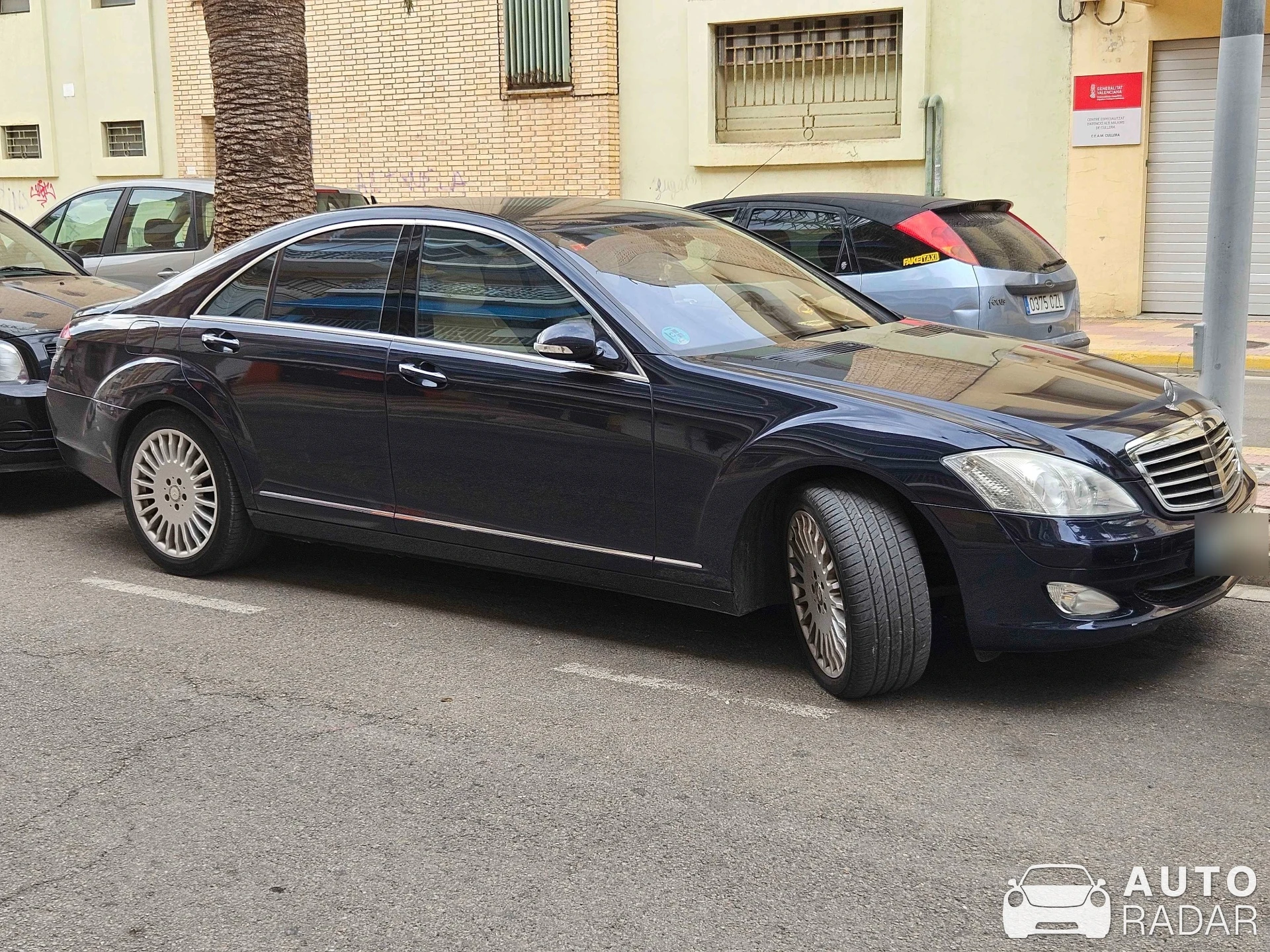 Mercedes-Benz S-Klasse W221 spotted in Cullera, Spain