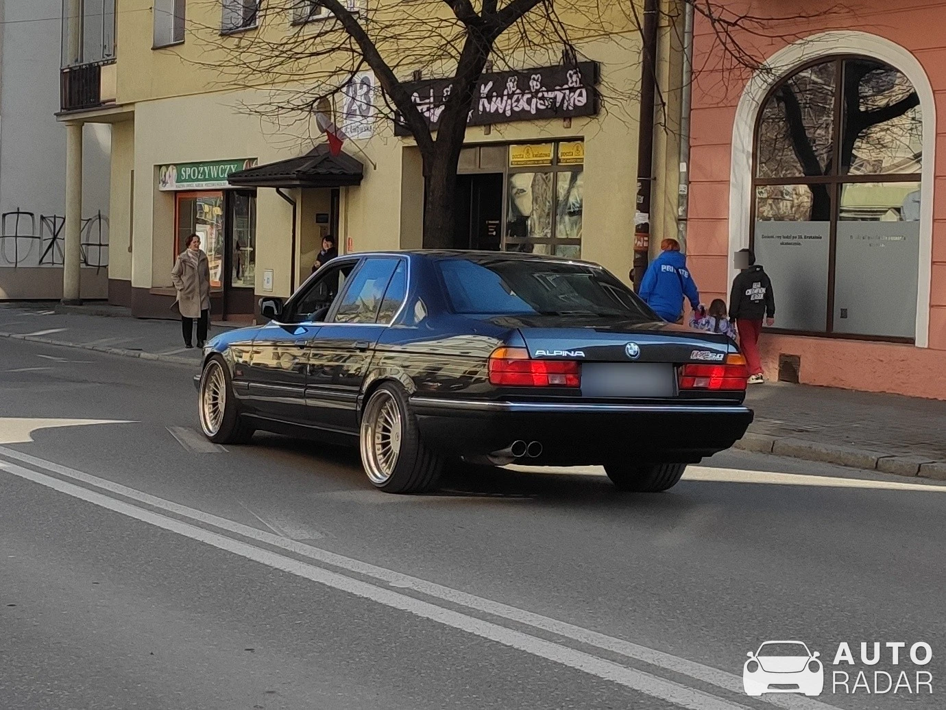 Alpina B12 5.0 E32 spotted in Tarnów