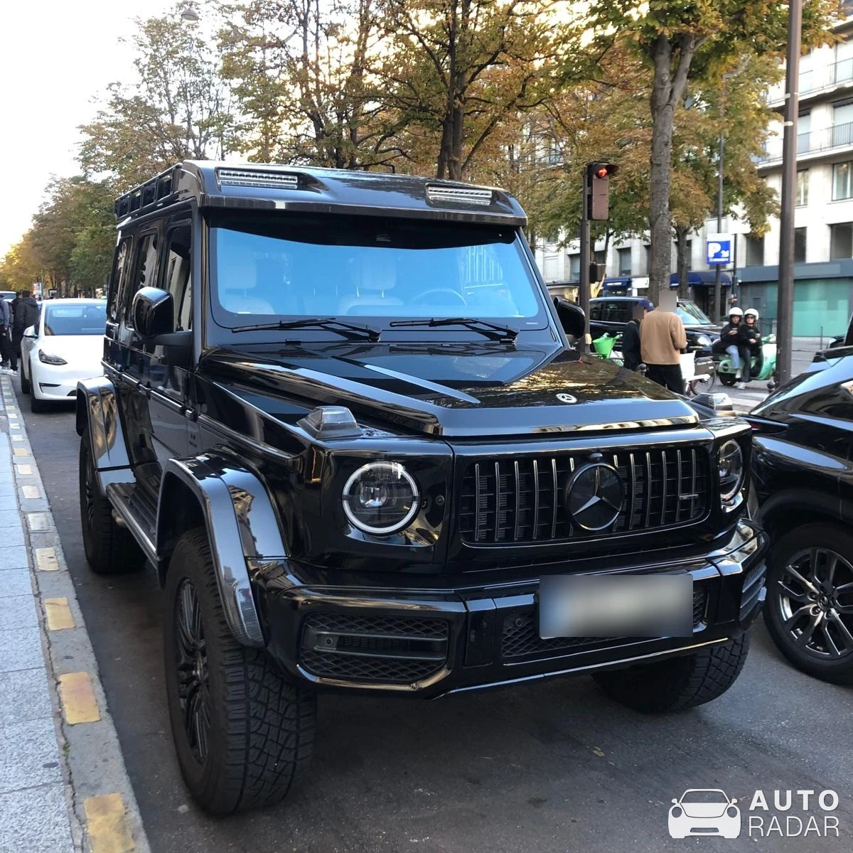 Mercedes-AMG G 63 W463 2018 spotted in Paris, France
