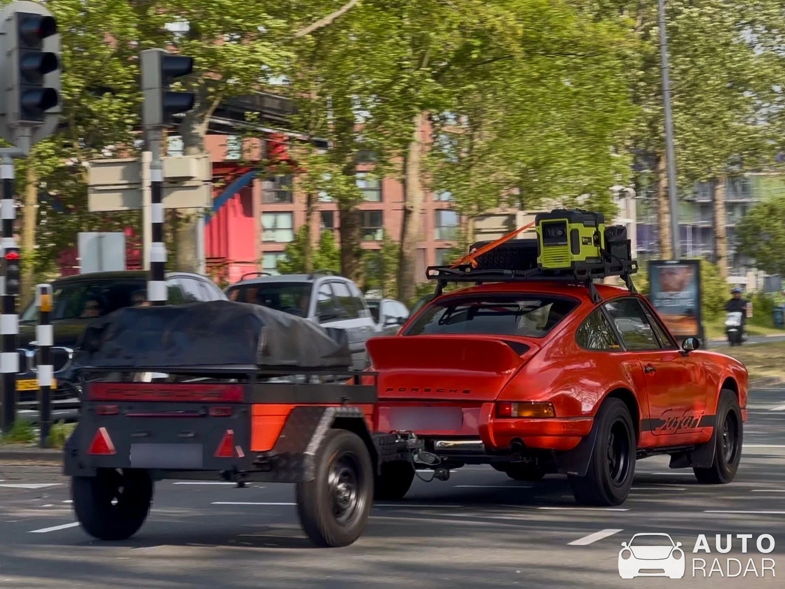Porsche 911 Safari spotted in Utrecht