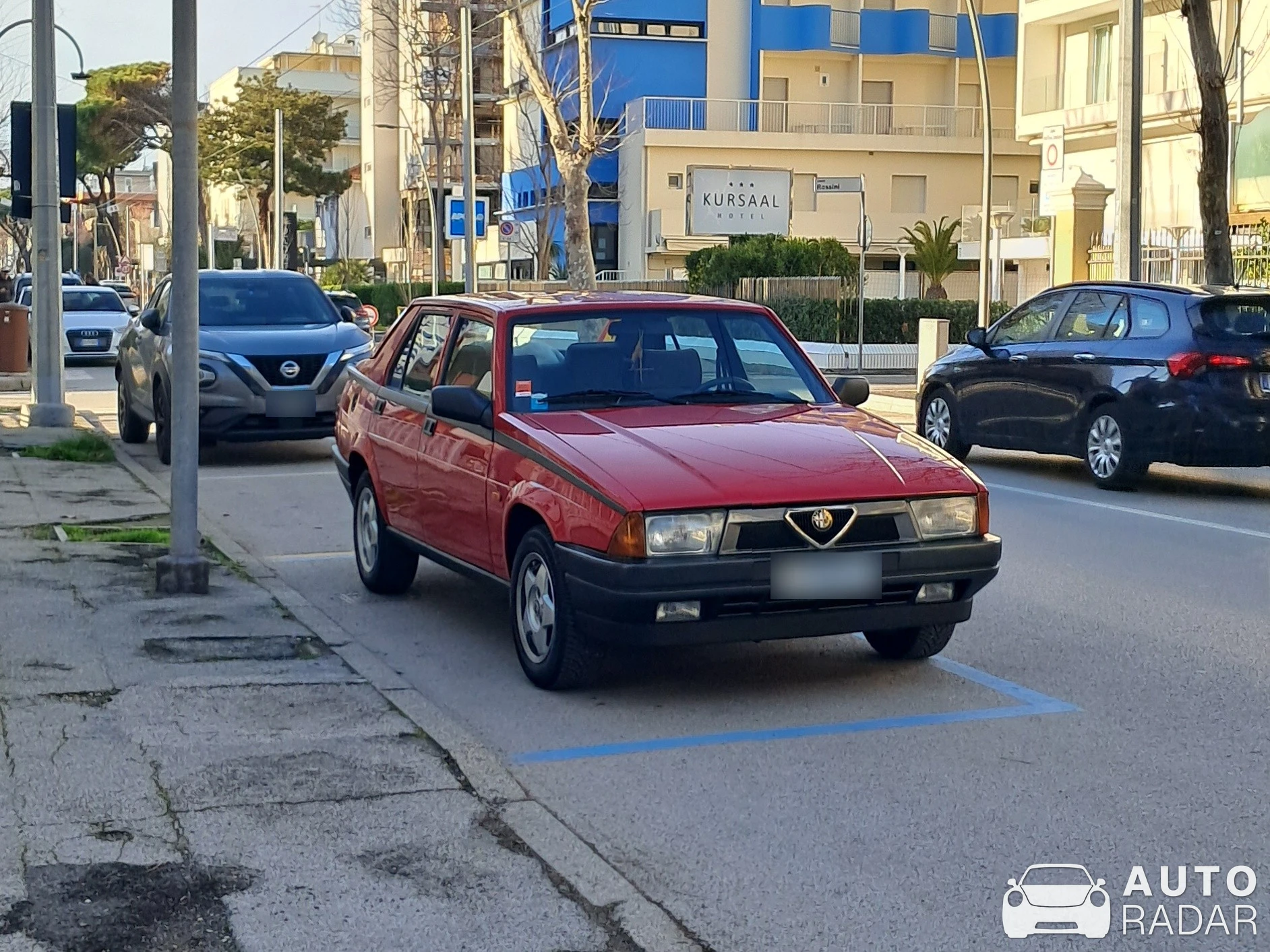 Alfa Romeo 75 spotted in Riccione