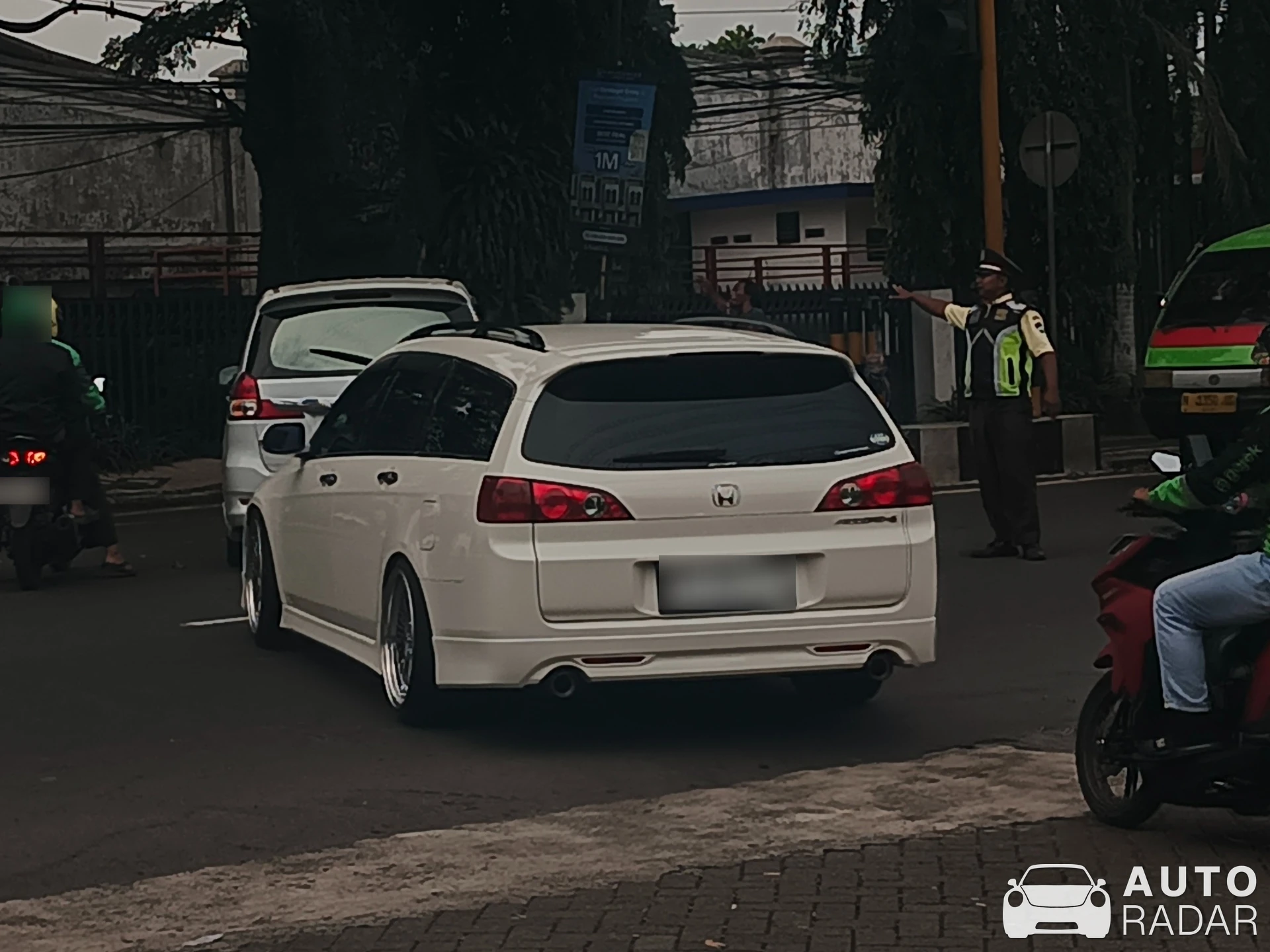 Honda Accord Type-S spotted in Malang
