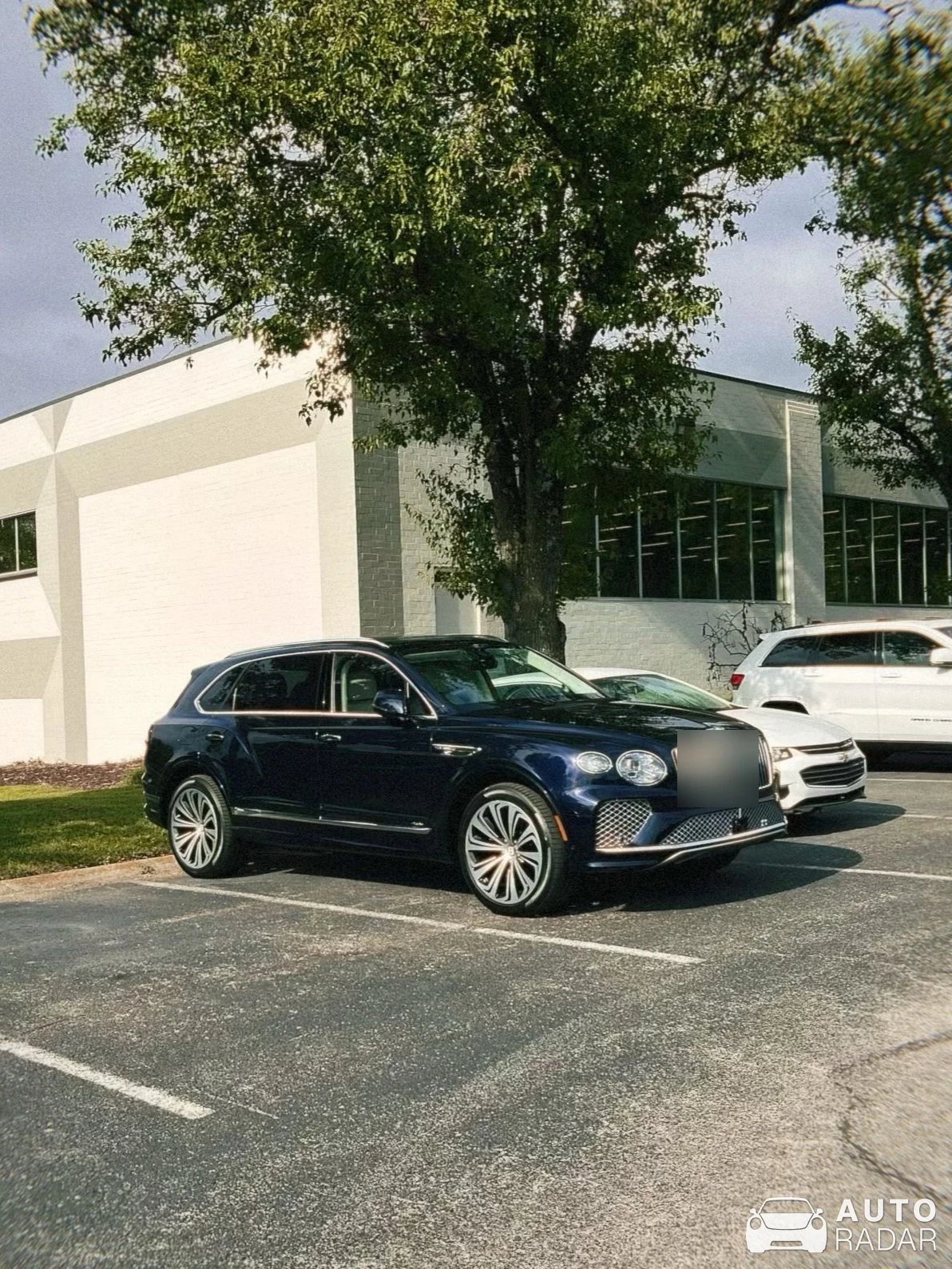 Bentley Bentayga EWB Mulliner spotted in Franklin