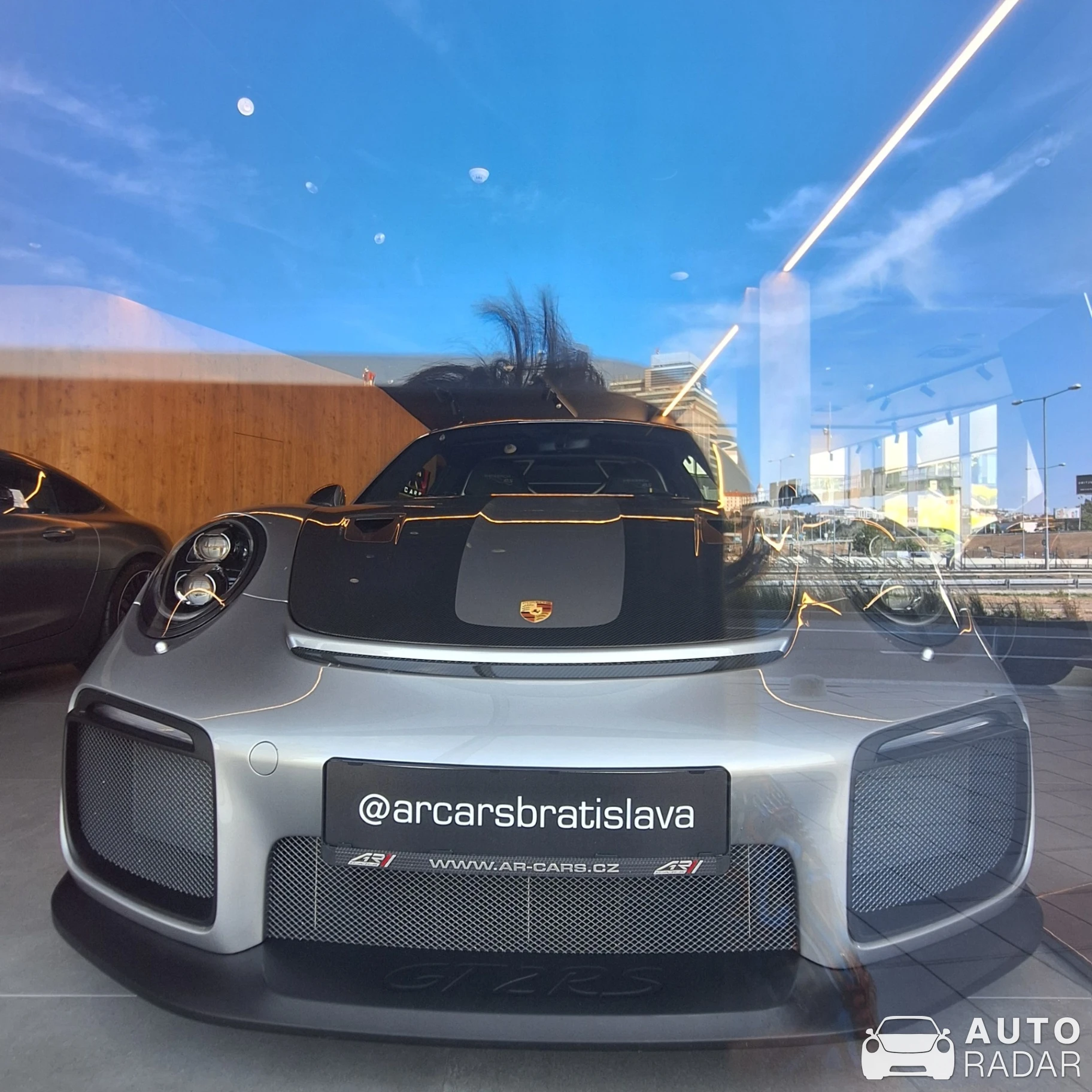 Porsche 991 GT2 RS spotted in Bratislava, Slovakia