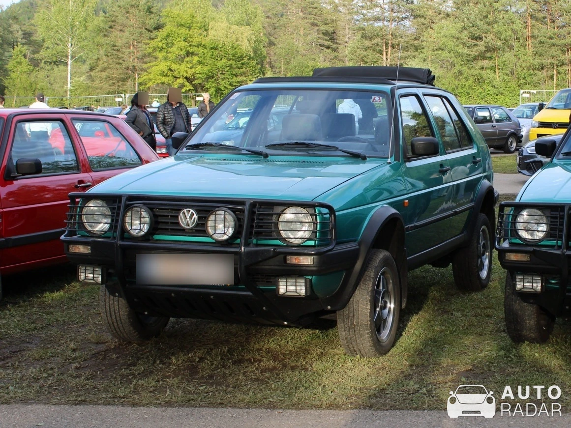Volkswagen Golf Country spotted in Finkenstein am Faaker See
