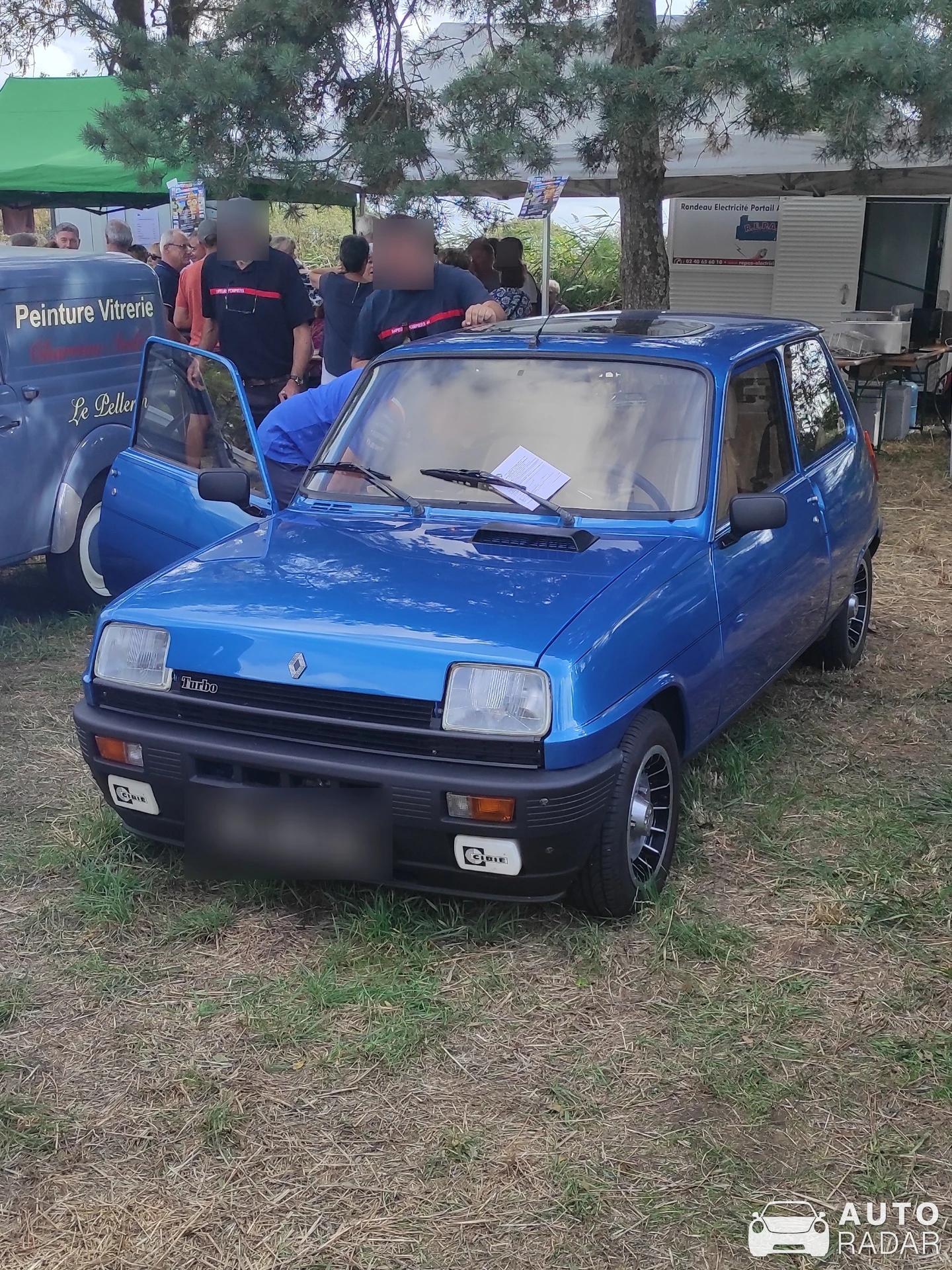 Renault 5 Alpine Turbo spotted in Le Pellerin, France