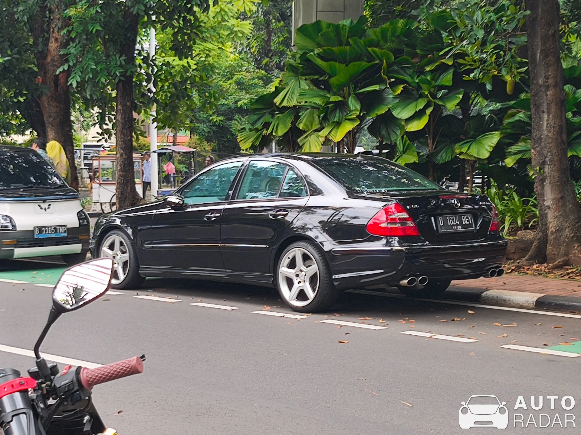 Mercedes-AMG E 55 W210 spotted in Jakarta