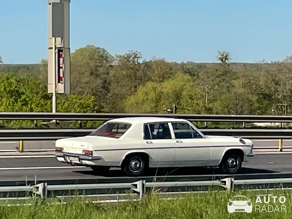 Opel Admiral spotted in Toul