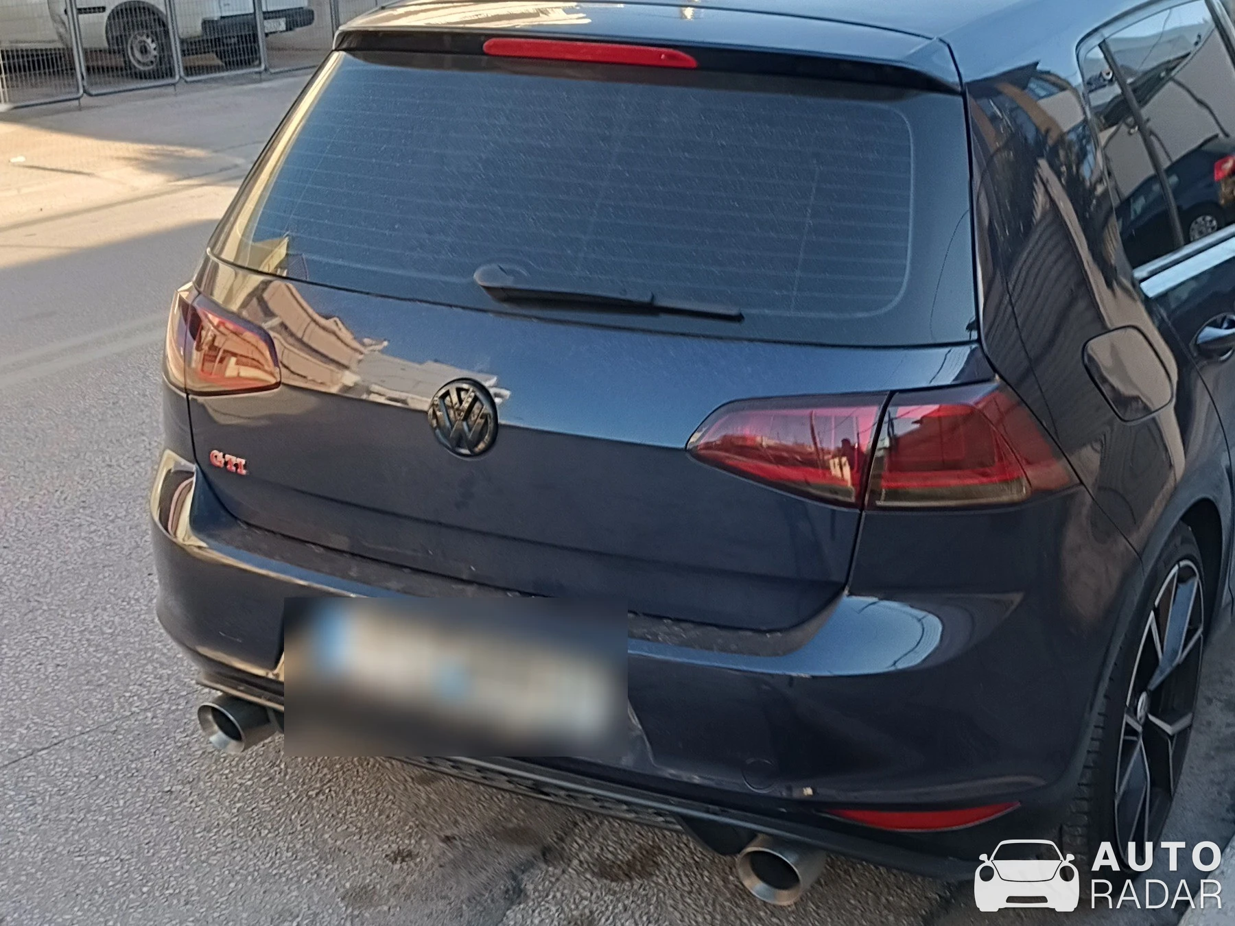 Volkswagen Golf GTI spotted in Άγιος Δημήτριος Αττικής, Ελλάδα
