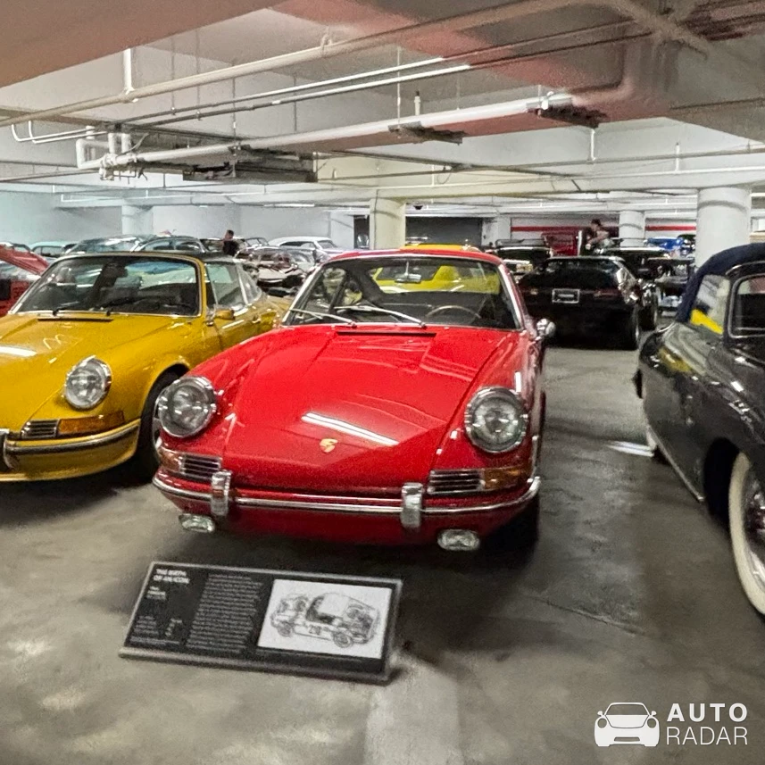 Porsche 901 spotted in Los Angeles