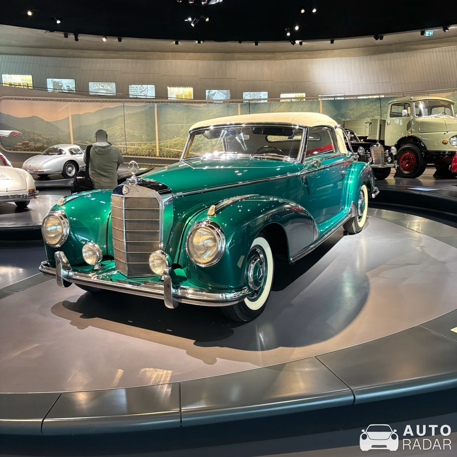 Mercedes-Benz 300 S Cabriolet A W188 spotted in Stuttgart