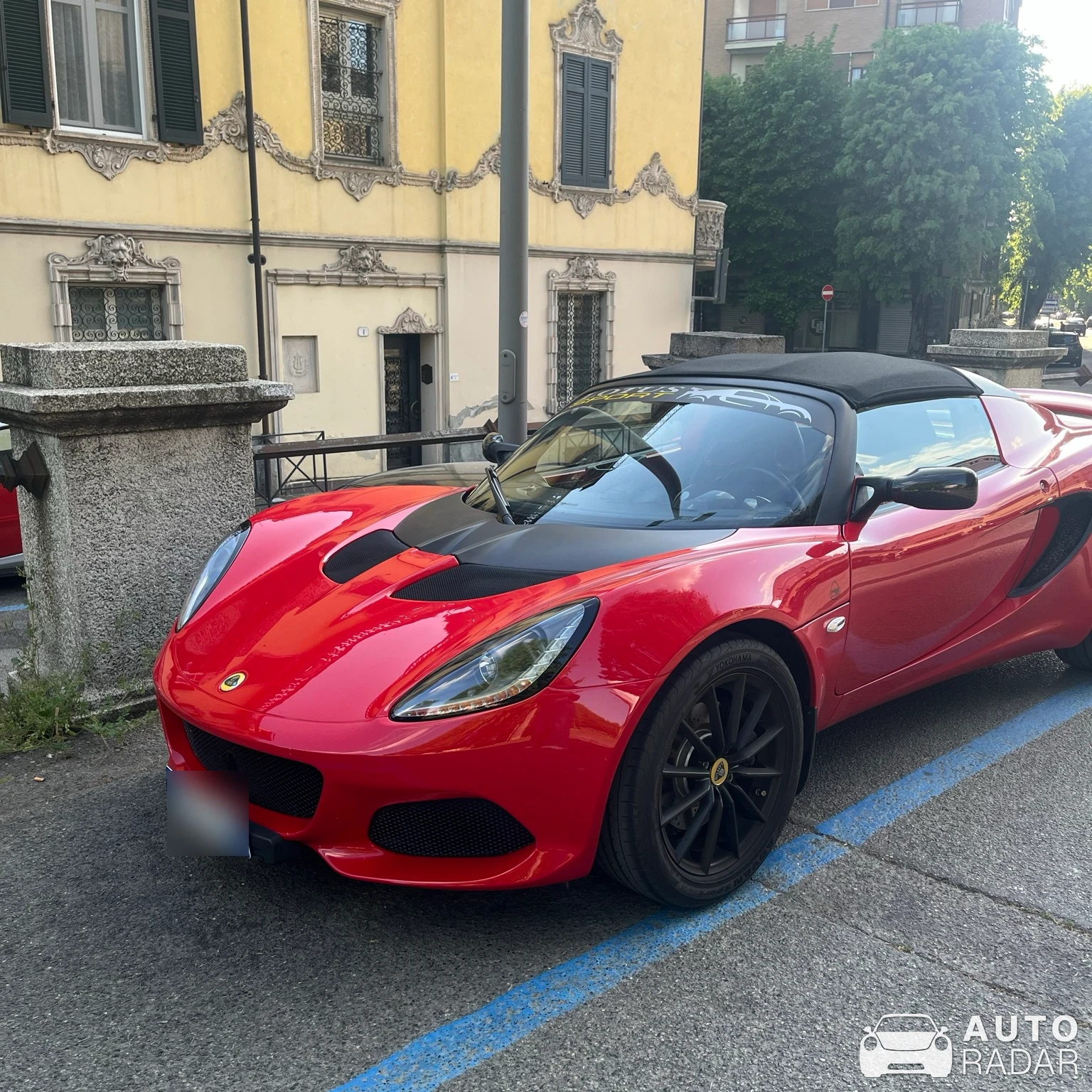 Lotus Exige 350 Sport Roadster spotted in Tortona