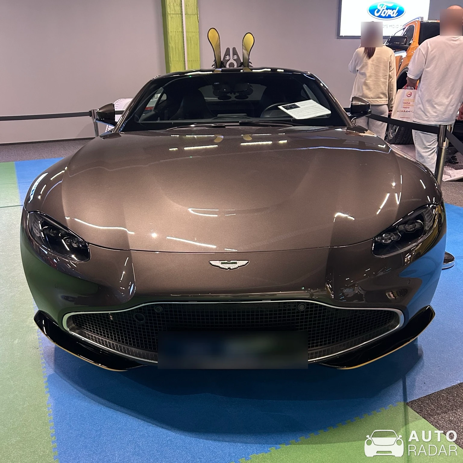 Aston Martin V8 Vantage 2021 007 Edition spotted in Iași
