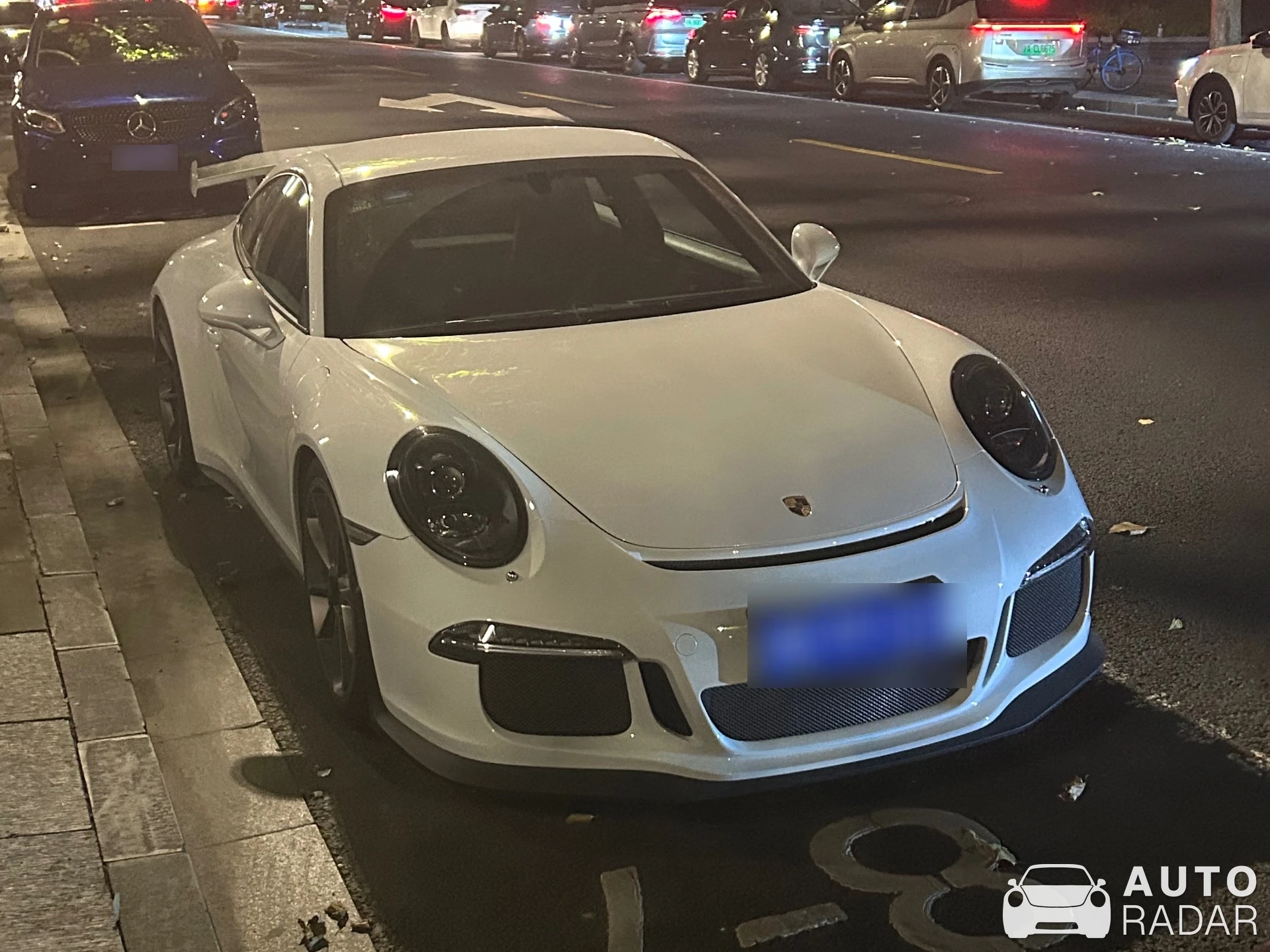 Porsche 991 GT3 MkI spotted in 黄浦区, 中国