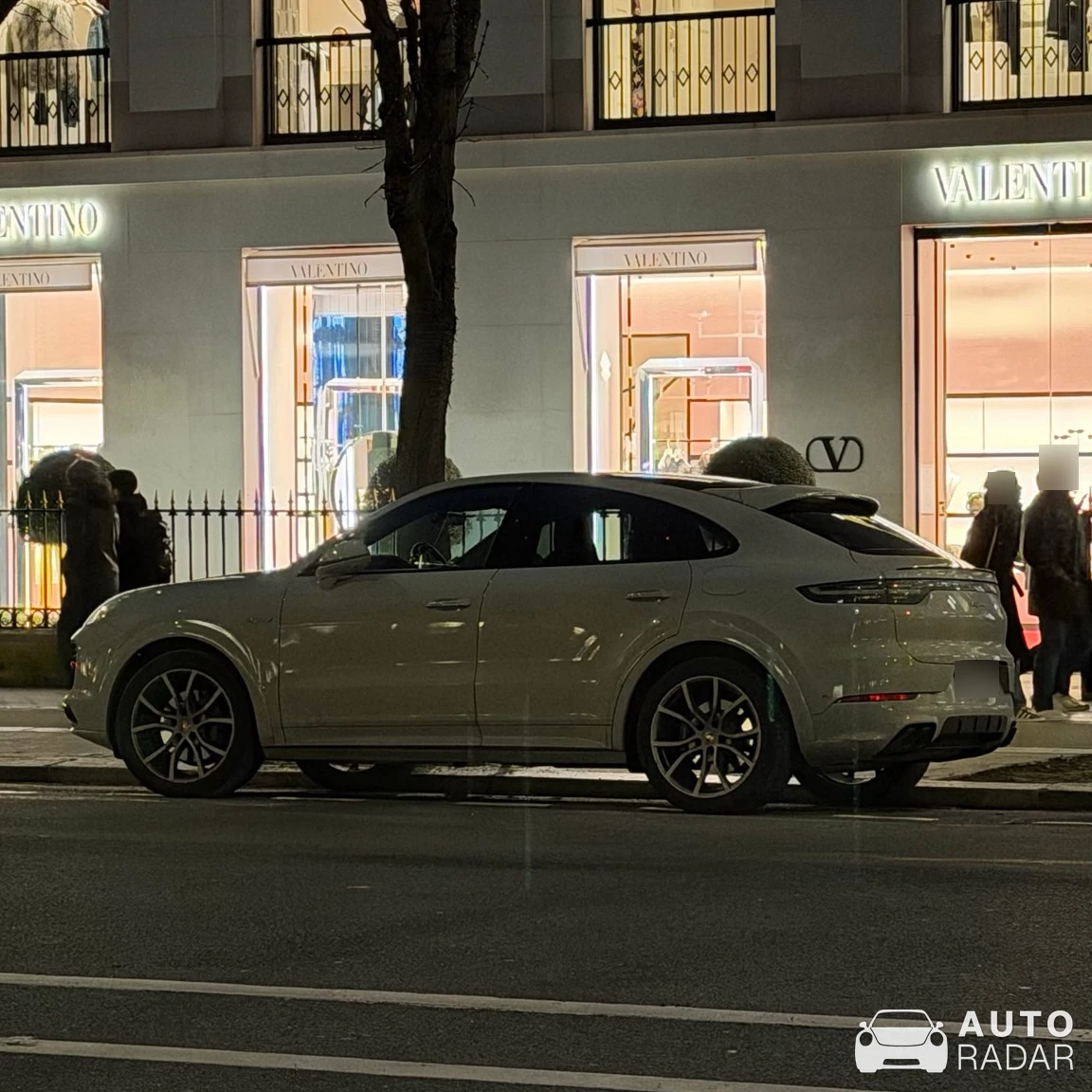 Porsche Cayenne Coupé Turbo S E-Hybrid spotted in Paris, France
