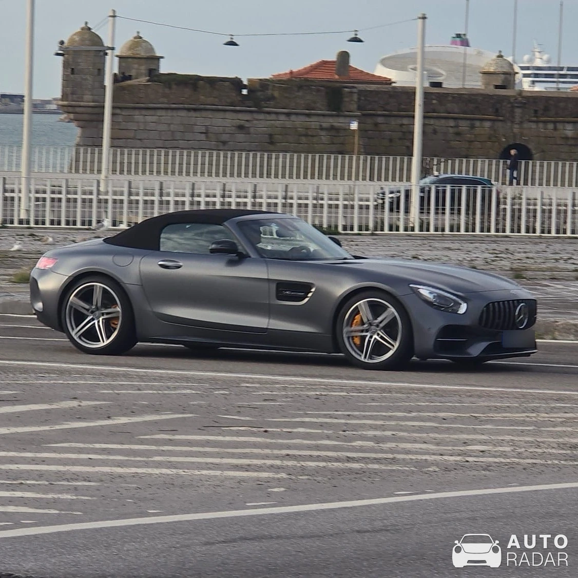 Mercedes-AMG GT C Roadster R190 spotted in Porto, Portugal