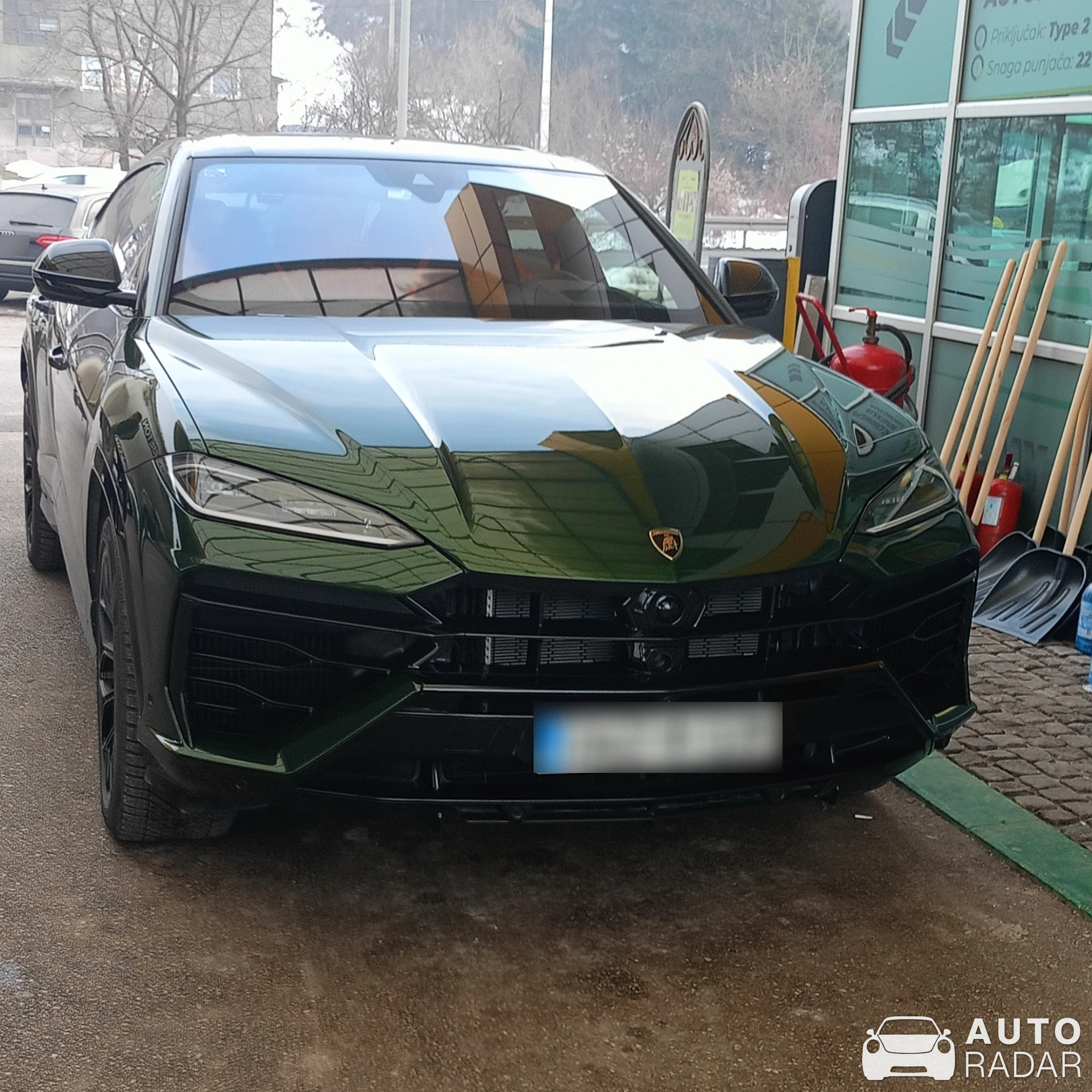 Lamborghini Urus SE spotted in Zenica, Bosnia and Herzegovina