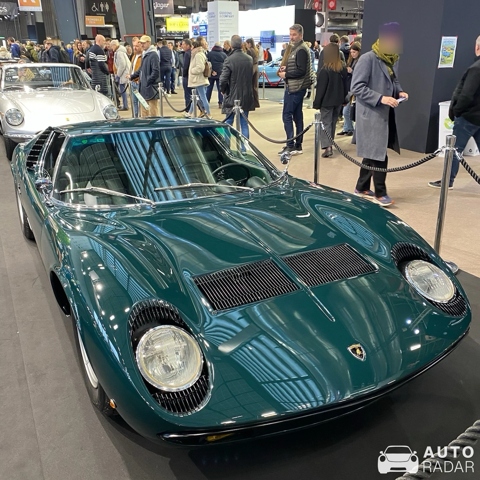 Lamborghini Miura P400 S spotted in Paris