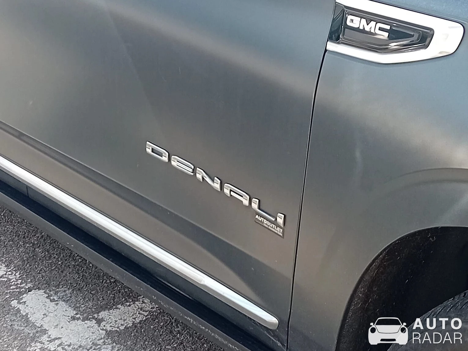 GMC Yukon Denali spotted in Třebíč