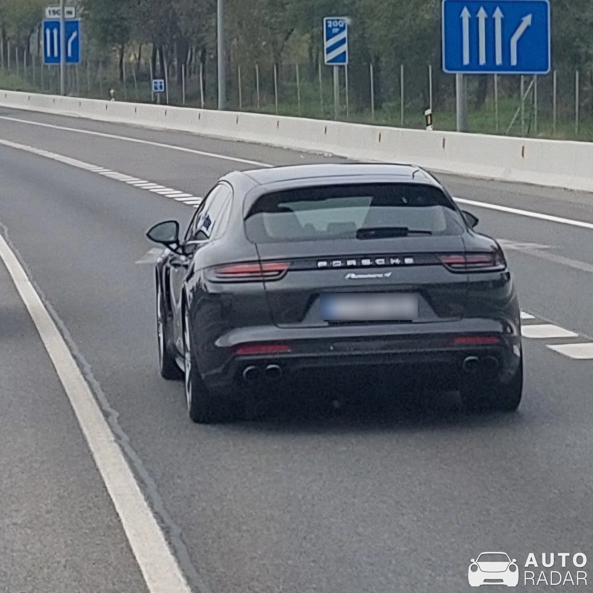 Porsche 971 Panamera 4 Sport Turismo spotted in Alcobendas, España