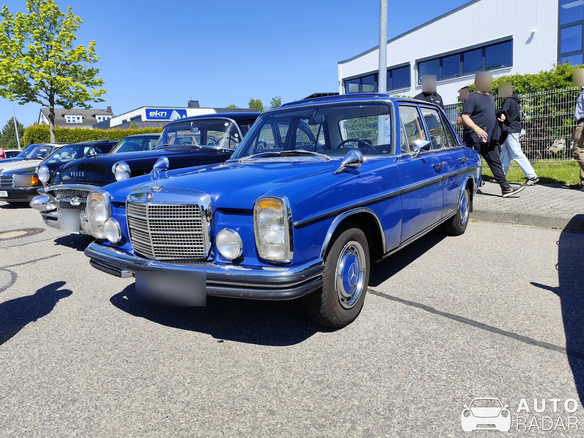Mercedes-Benz 250C W114 spotted in Hartmannsdorf