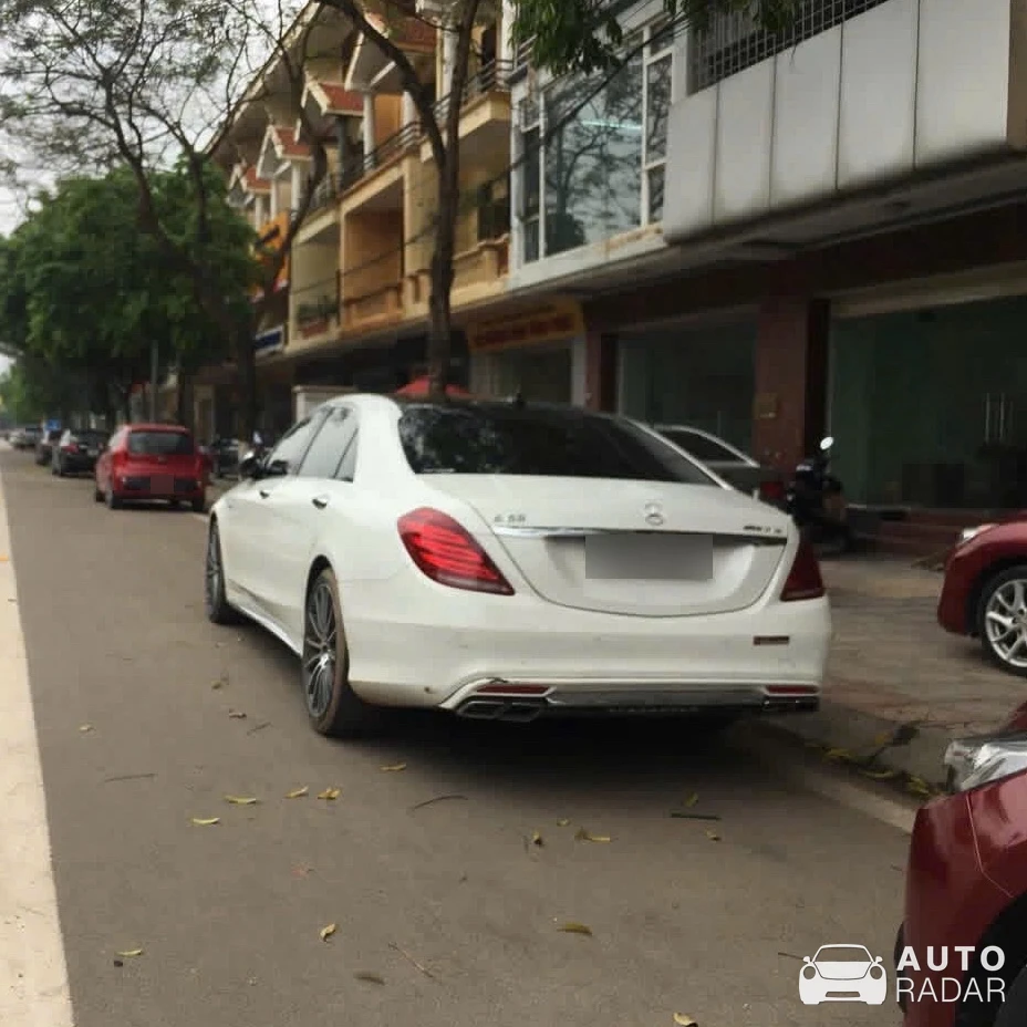 Mercedes-Benz S 63 AMG W222 spotted in Thành phố Vĩnh Yên, Việt Nam