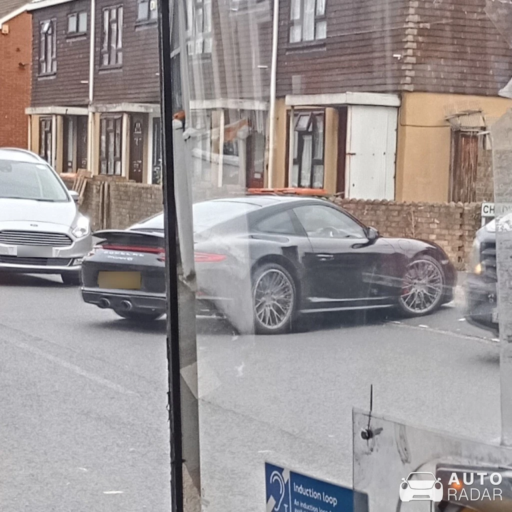 Porsche 991 Carrera 4S MkII spotted in Greater London, United Kingdom