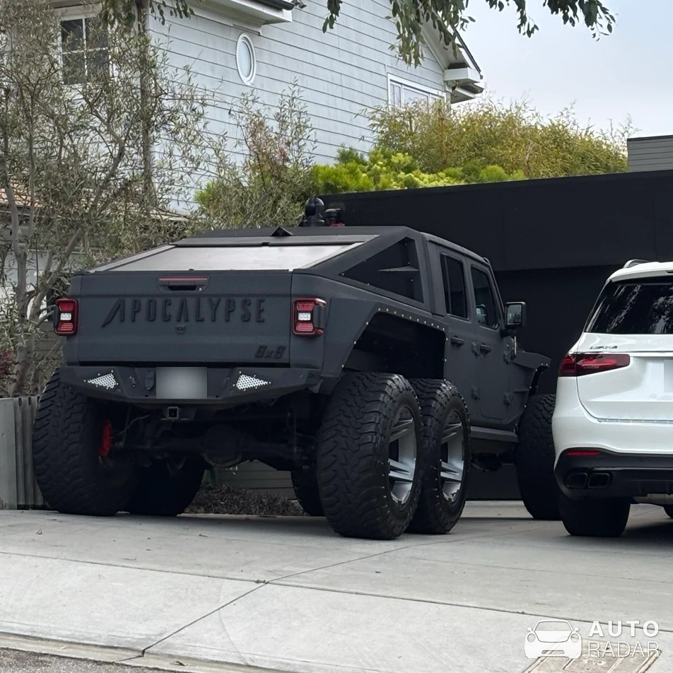 Jeep Gladiator Apocalypse Hellfire 6x6 spotted in Manhattan Beach