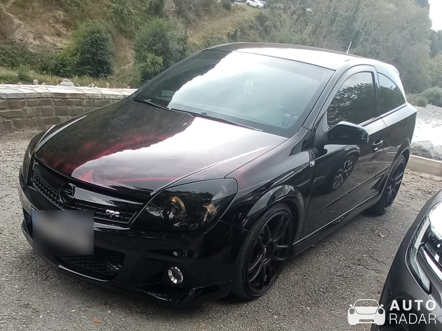Opel Astra GTC spotted in Konitsa