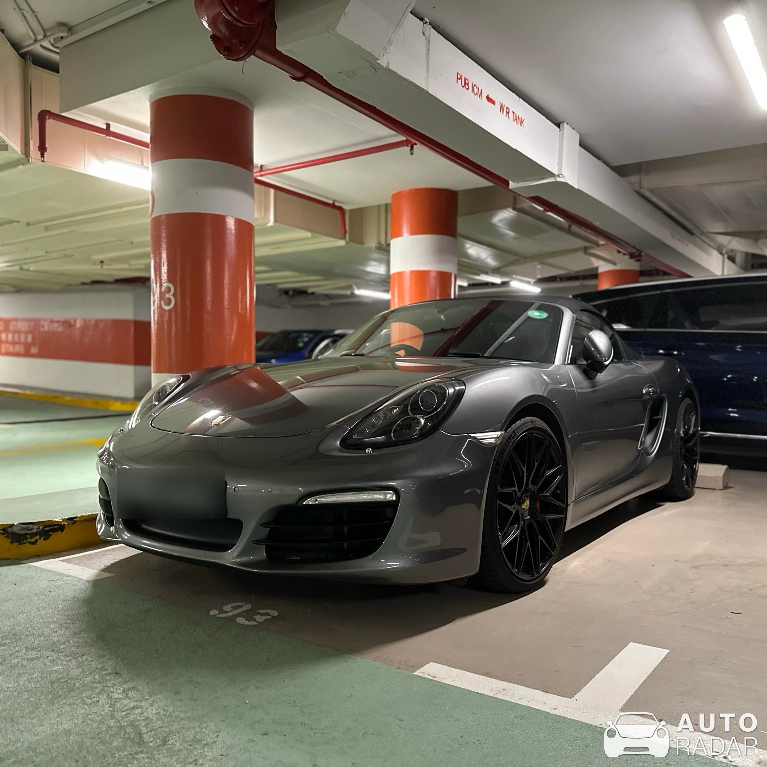 Porsche 981 Boxster S spotted in Singapore