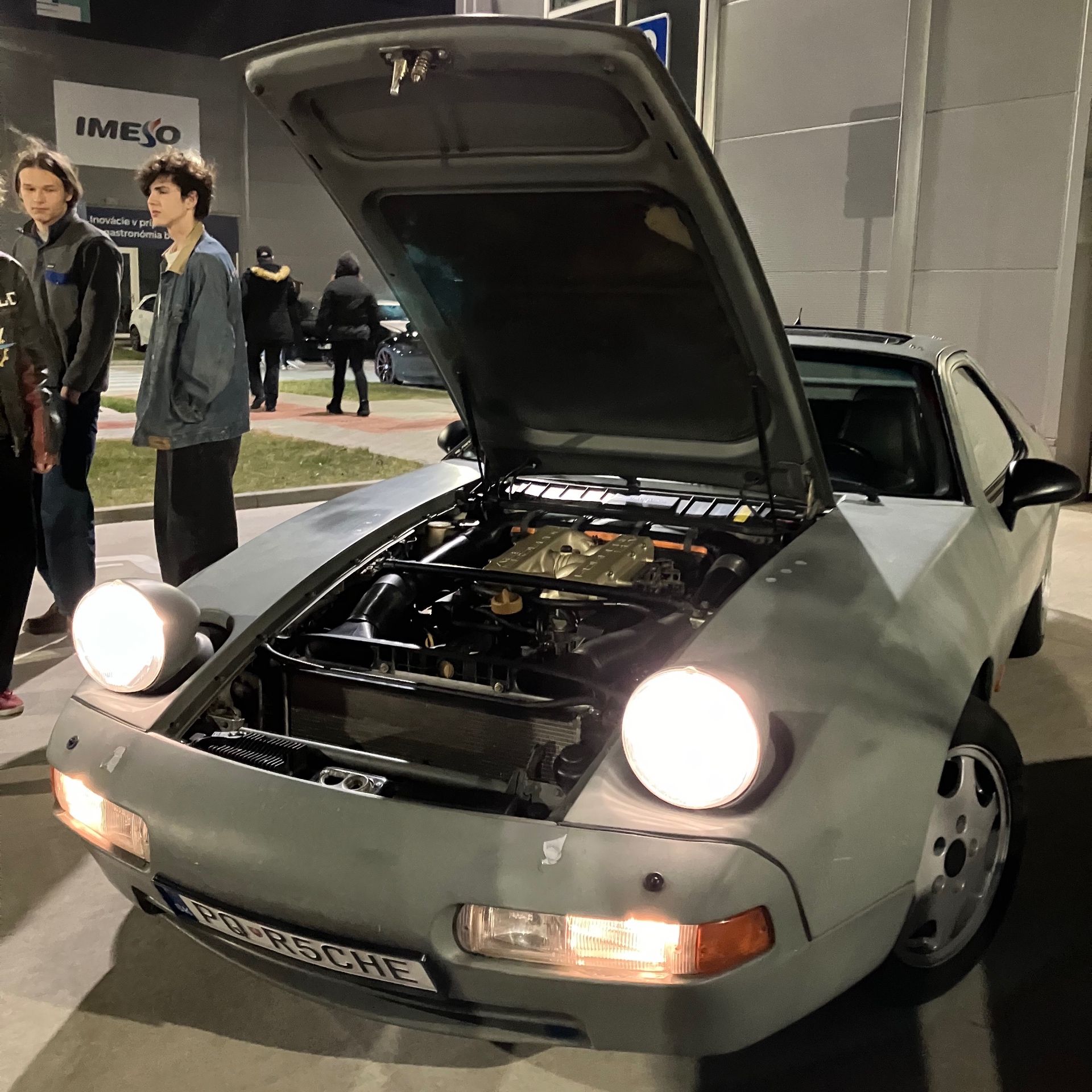 Porsche 928 GT