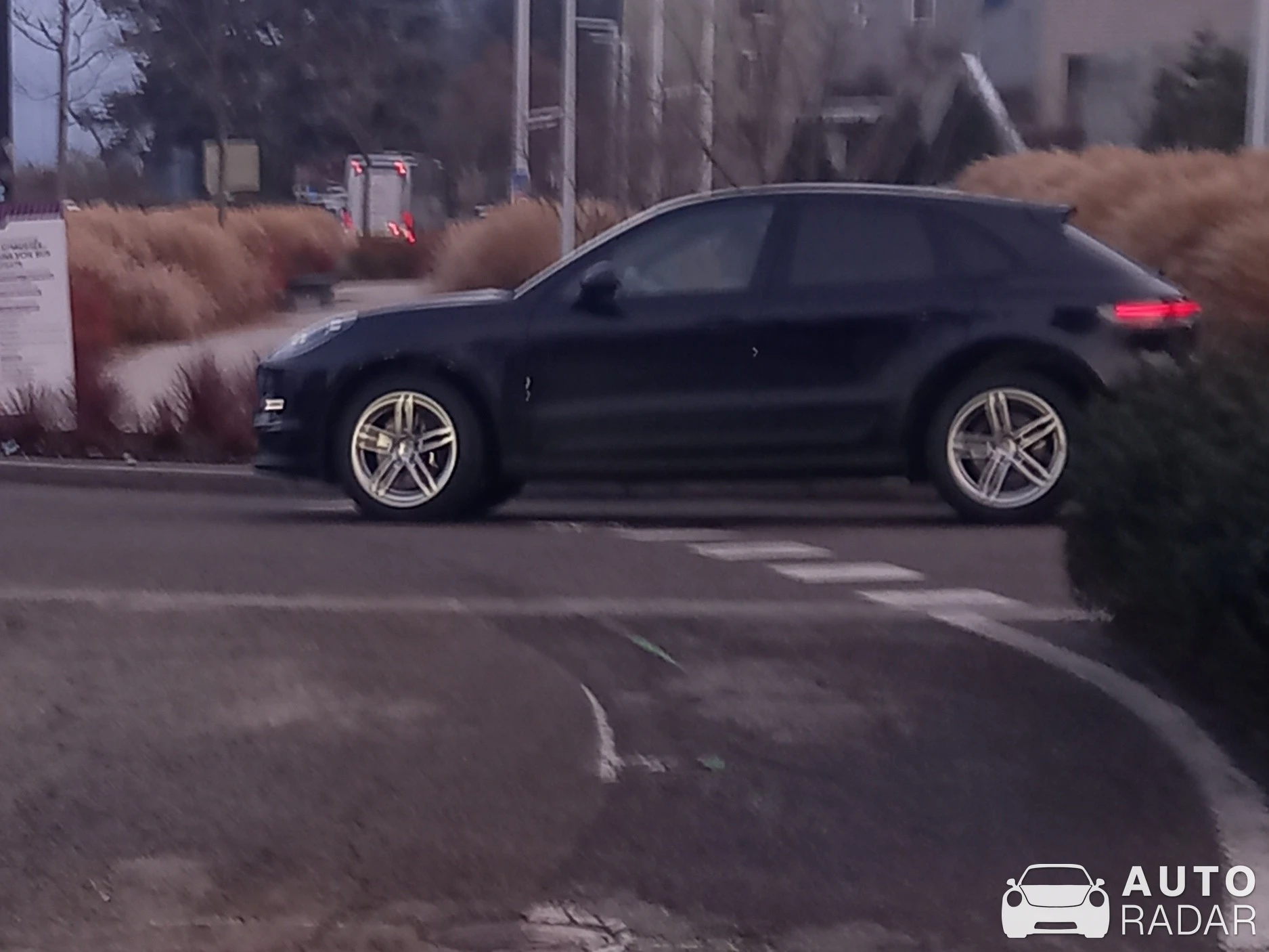 Porsche Macan spotted in Annecy, France