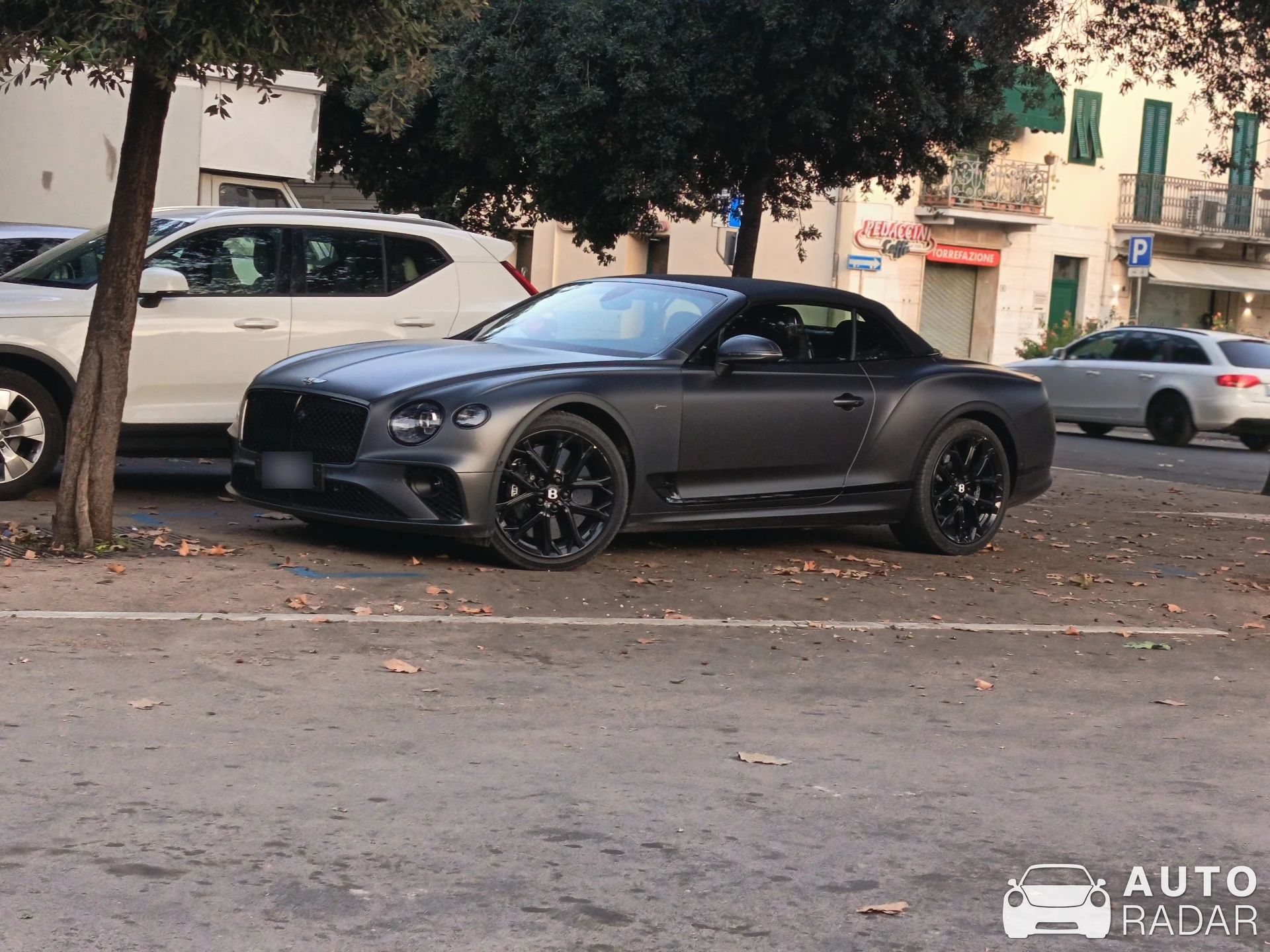 Bentley Continental GTC Speed First Edition spotted in Grosseto