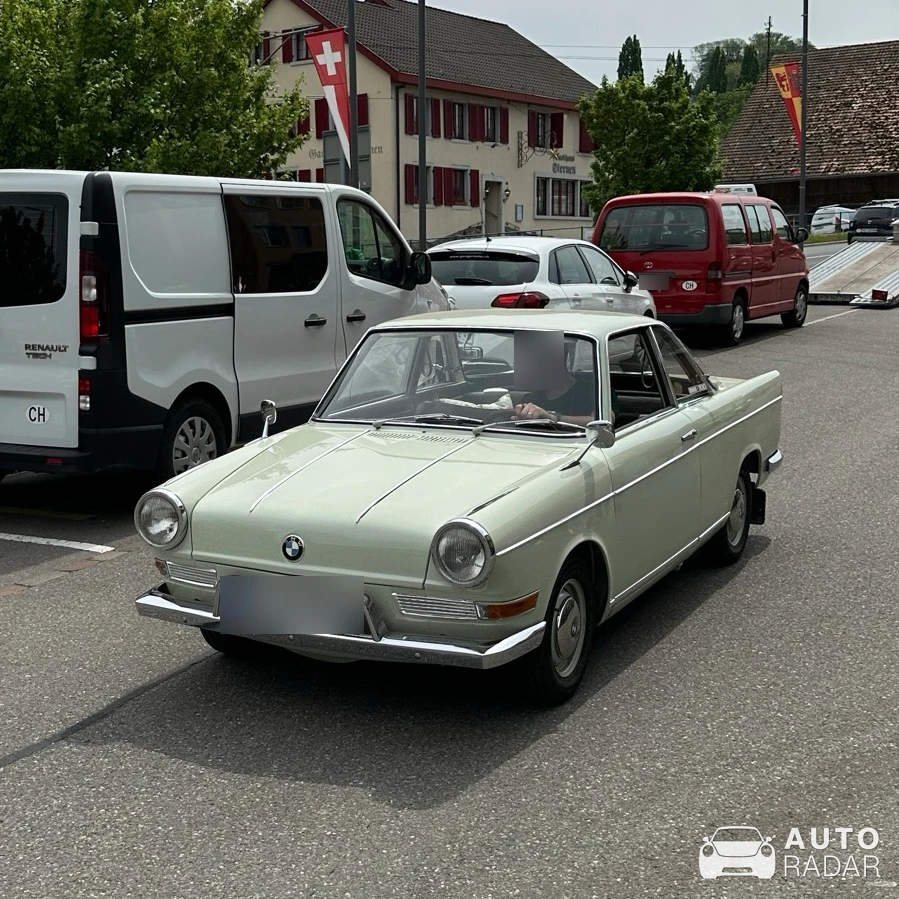BMW 700 spotted in Rudolfstetten-Friedlisberg