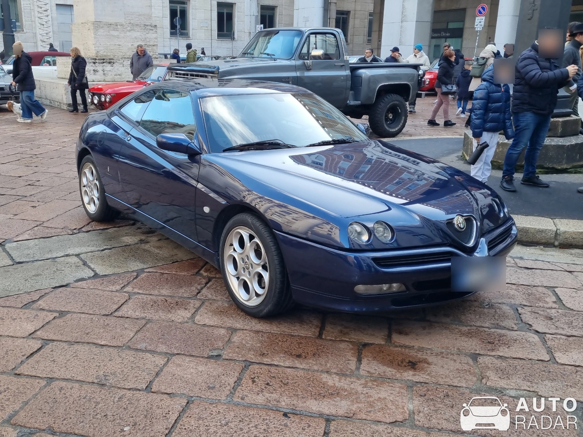 Alfa Romeo GTO spotted in Milano