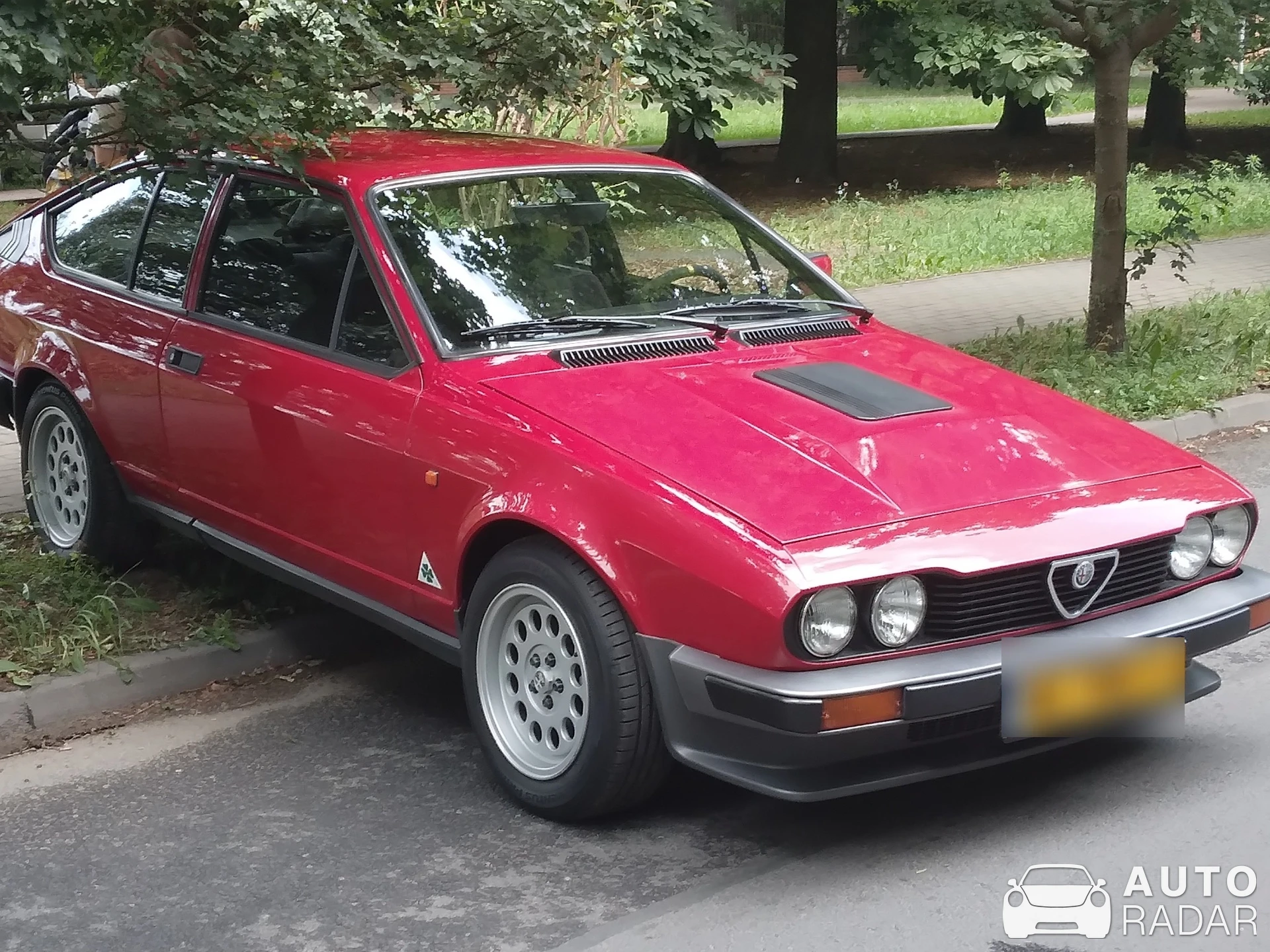Alfa Romeo GTV6 spotted in Warszawa