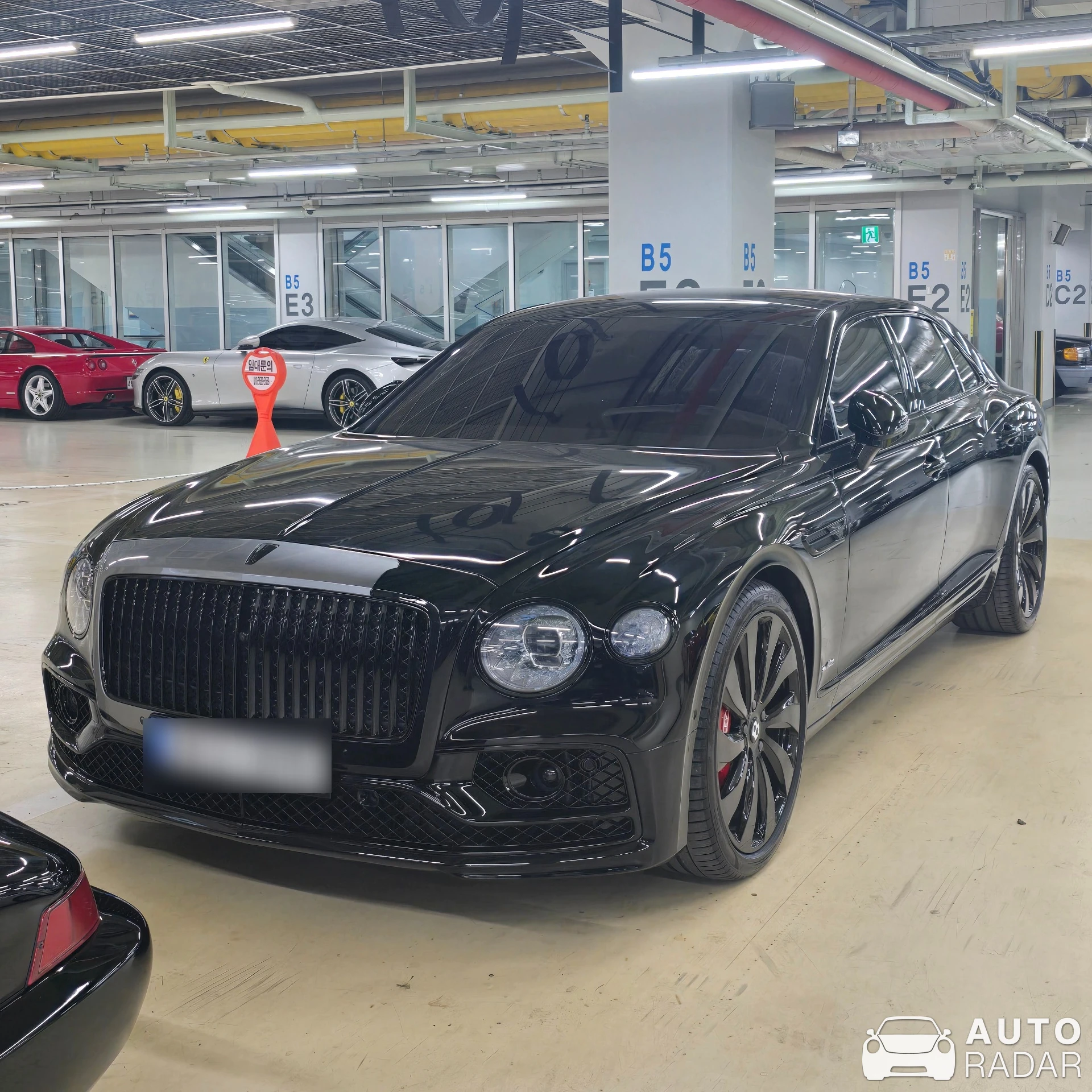 Bentley Flying Spur Hybrid spotted in Seocho District, South Korea