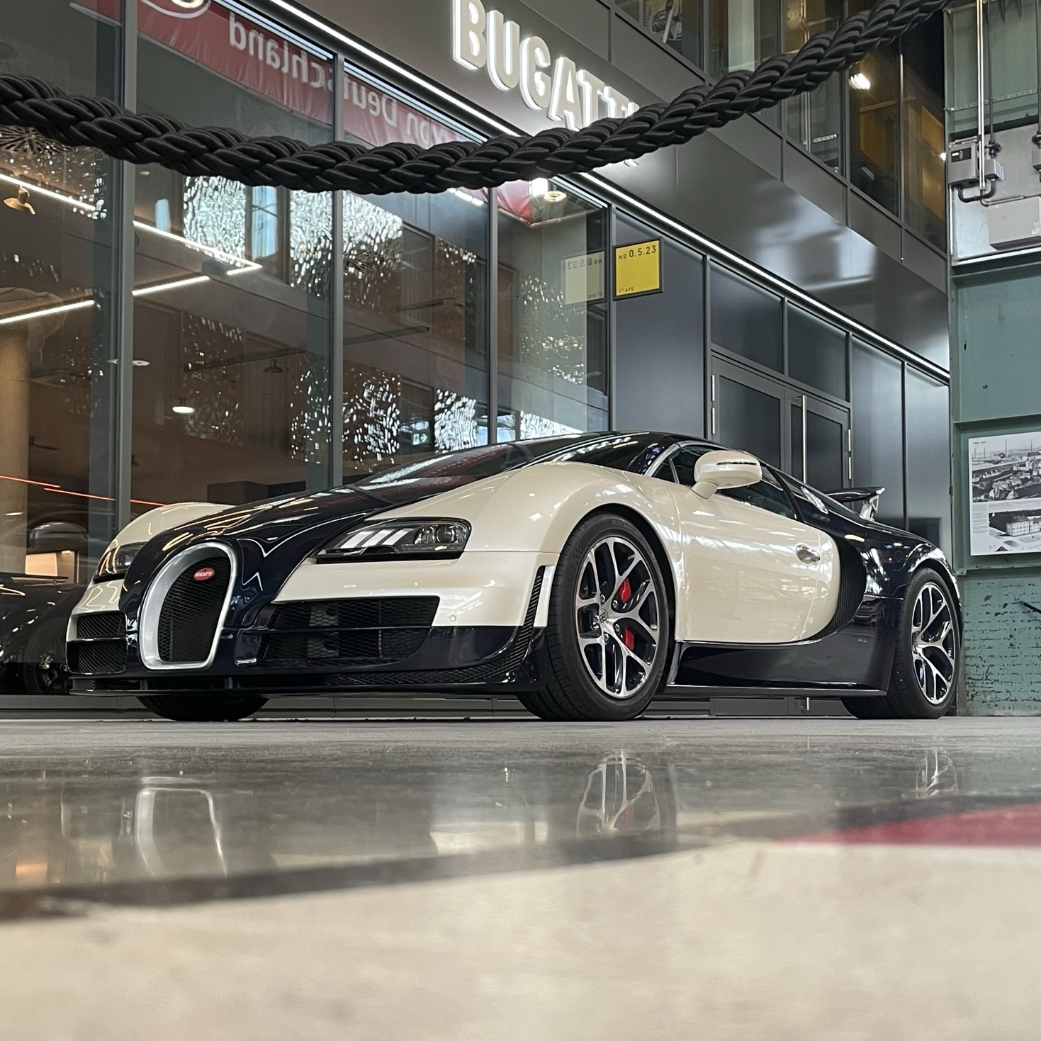 Bugatti Veyron 16.4 Grand Sport Vitesse La Finale