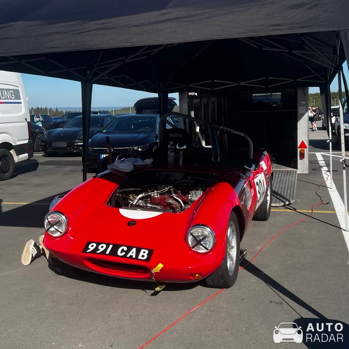 Elva Courier spotted in Nürburg