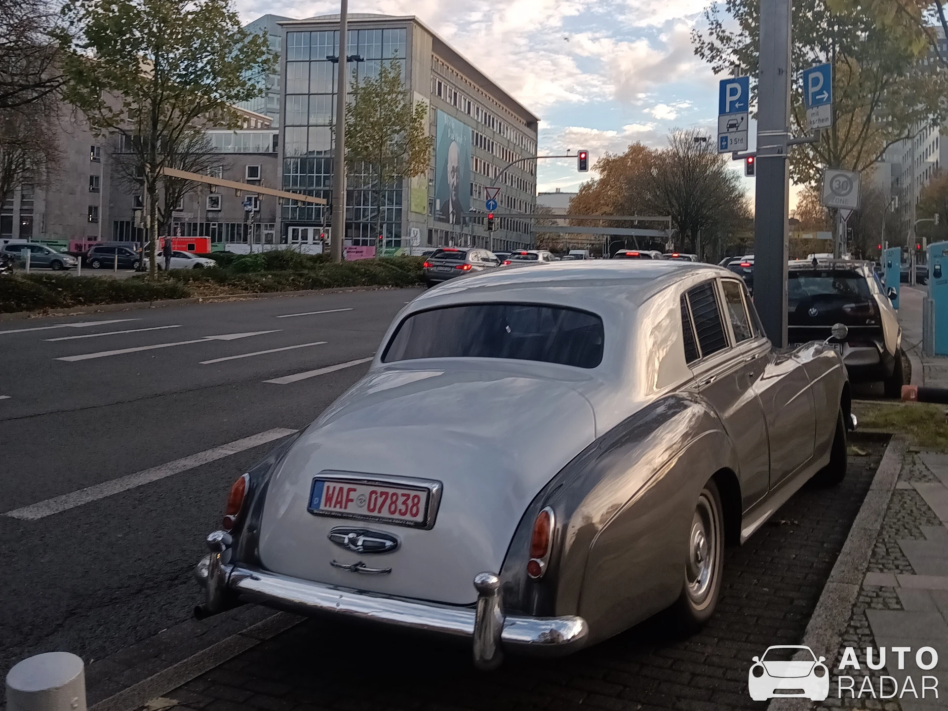 Rolls-Royce Silver Cloud II spotted in Dortmund