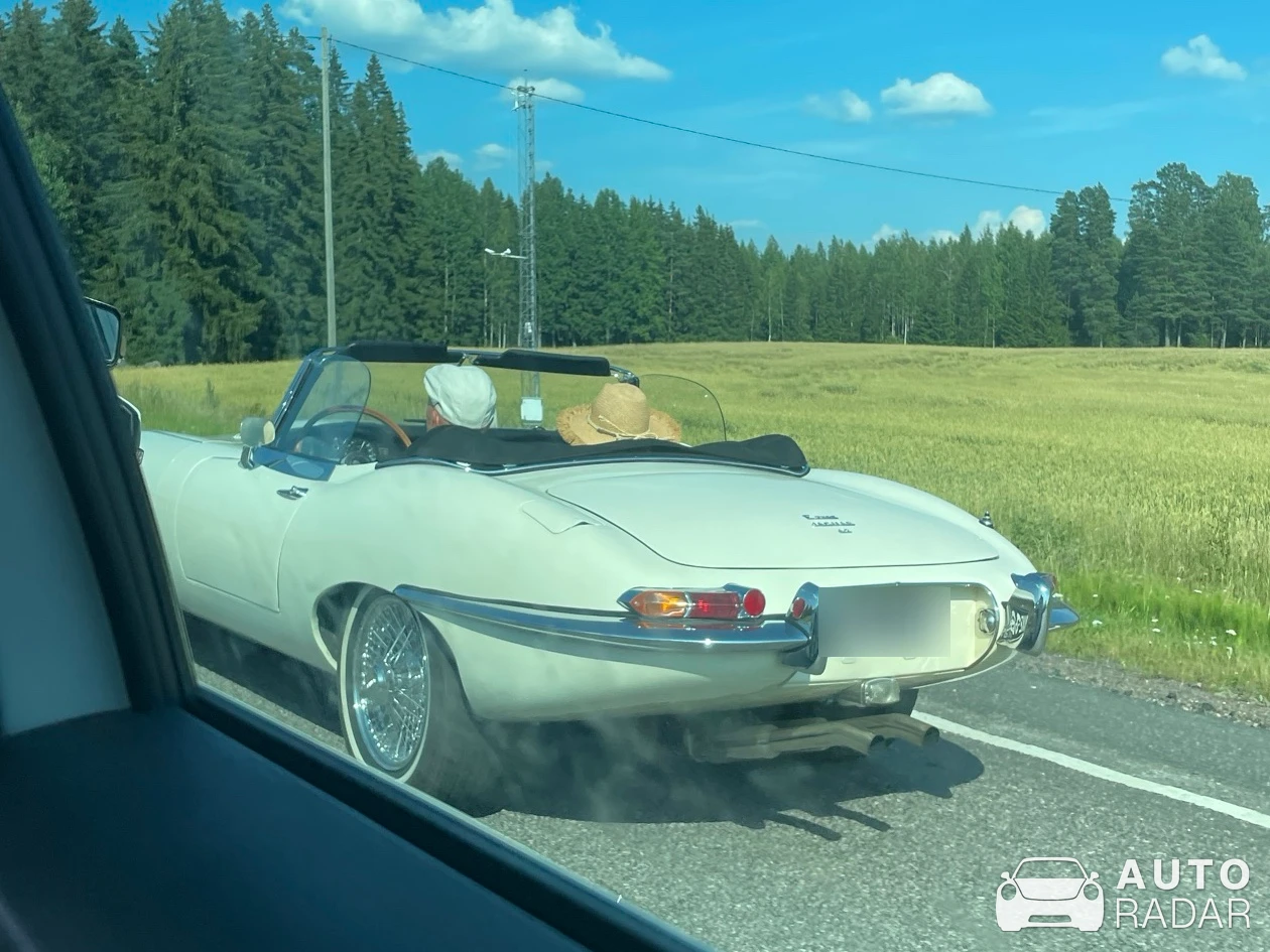 Jaguar E-Type spotted in Kouvola